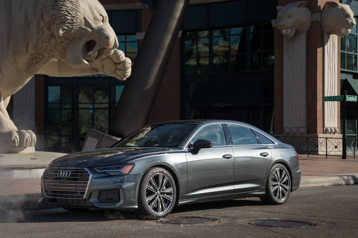 03-audi-a6-2019-angle--exterior--front--grey.jpg