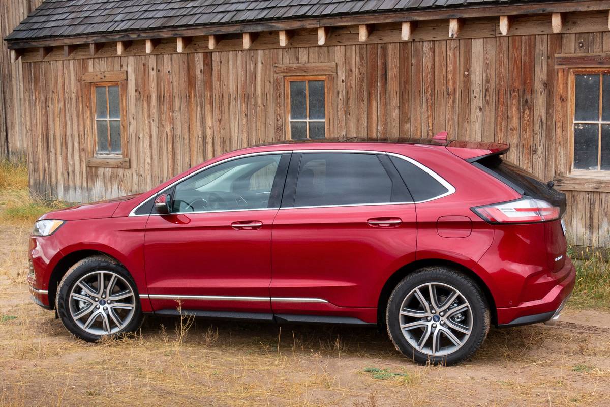 2019 Ford Edge Specs, Price, MPG & Reviews | Cars.com