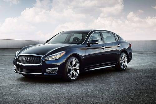 15 Infiniti Q70 First Look News Cars Com