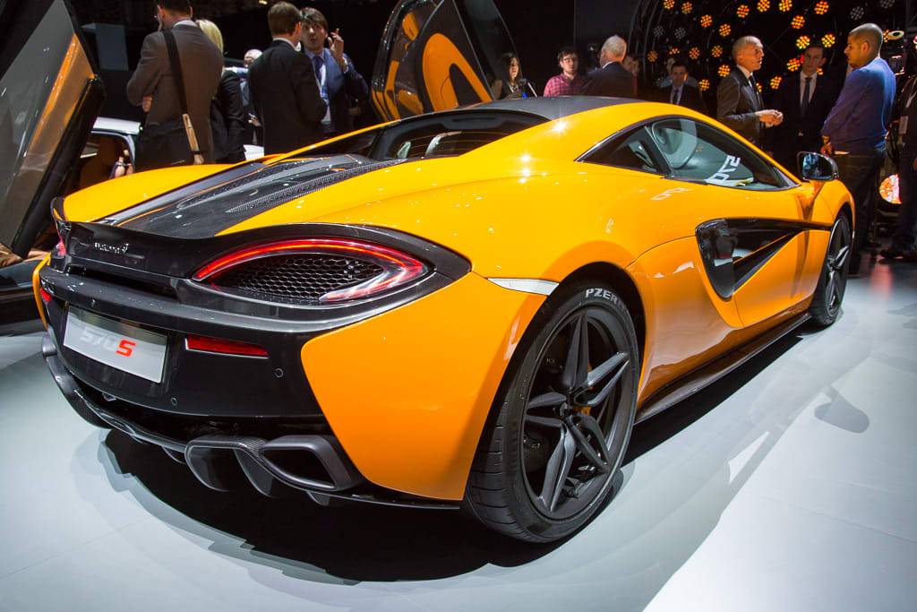 2016 McLaren 570S Photo Gallery (34 Photos) | Cars.com