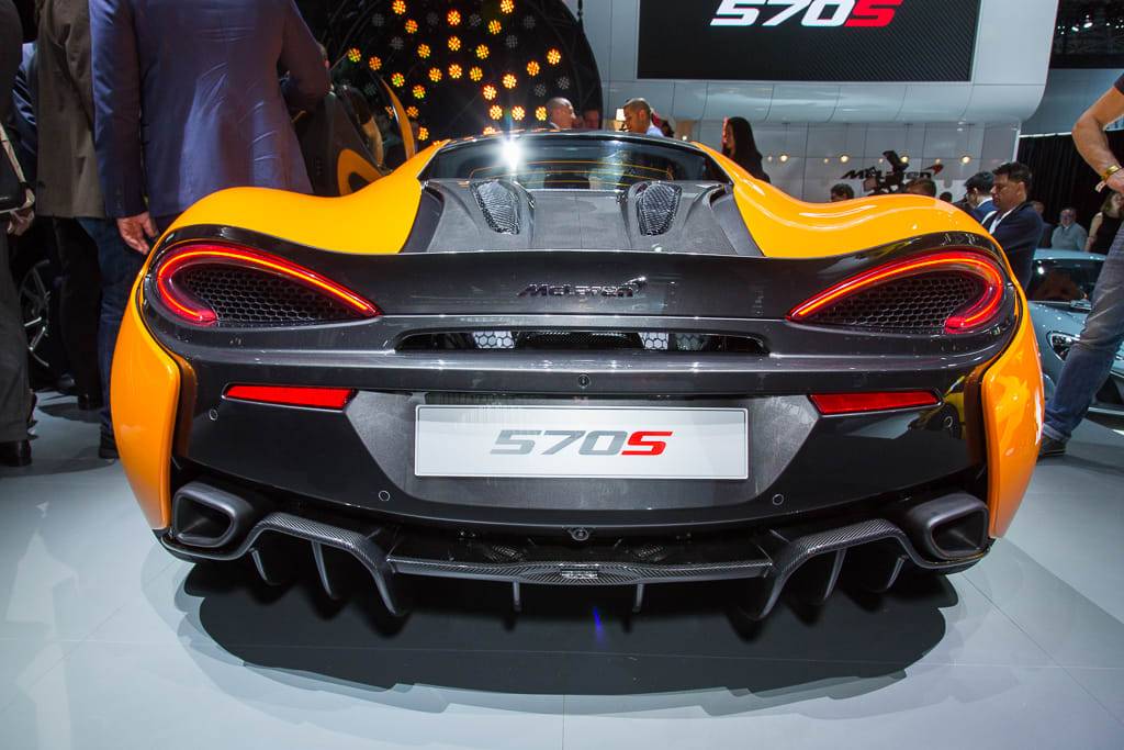 2016 McLaren 570S Photo Gallery (34 Photos) | Cars.com