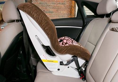 Hyundai elantra outlet 3 car seats