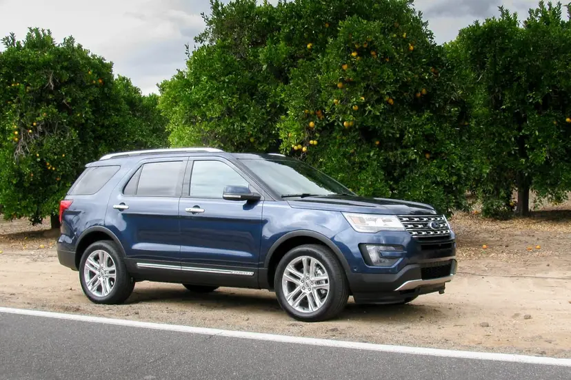 16Ford_Explorer_WJ_01.jpg