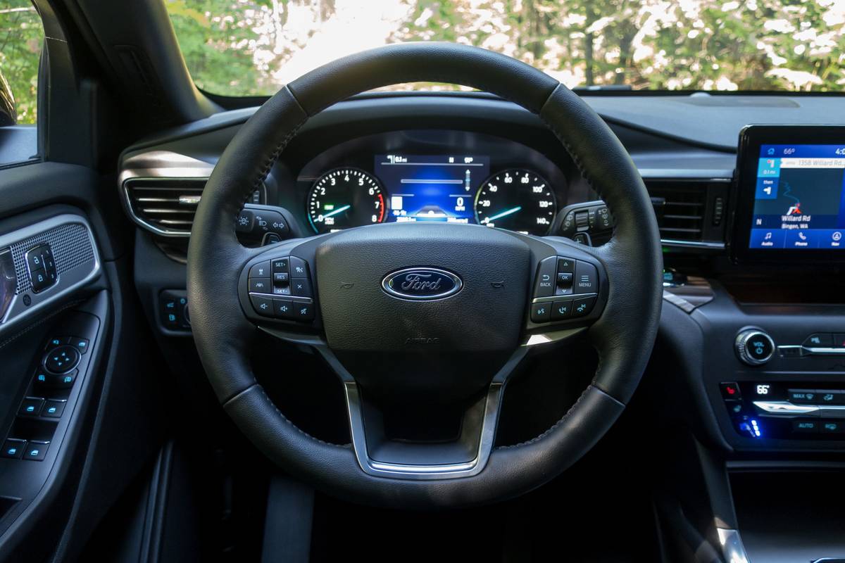 19 ford explorer hybrid limited 2020 interior  steering wheel jpg