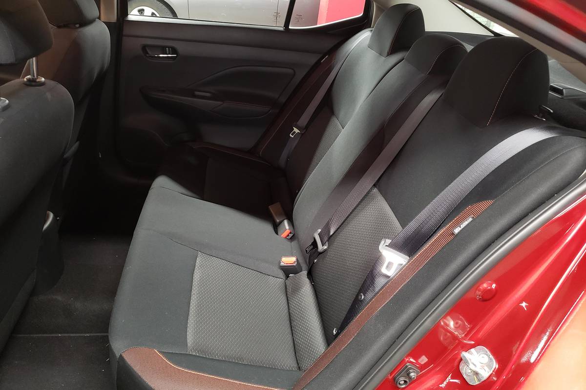 20 Nissan Versa MS 08 jpg