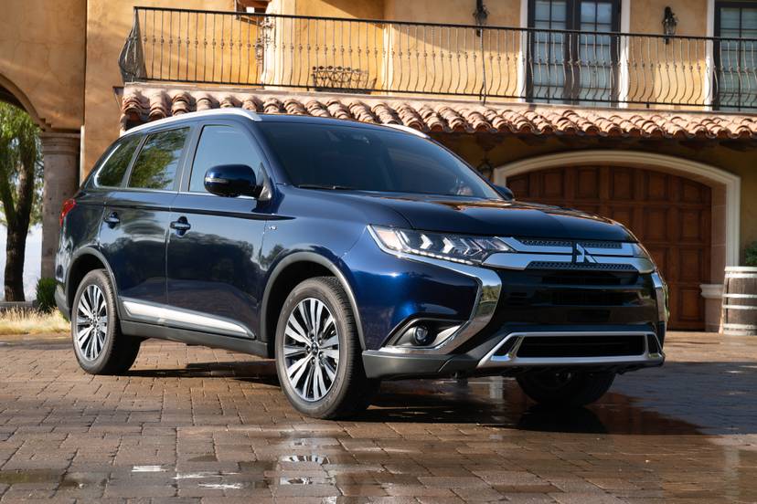 2019 Mitsubishi Outlander OEM 2