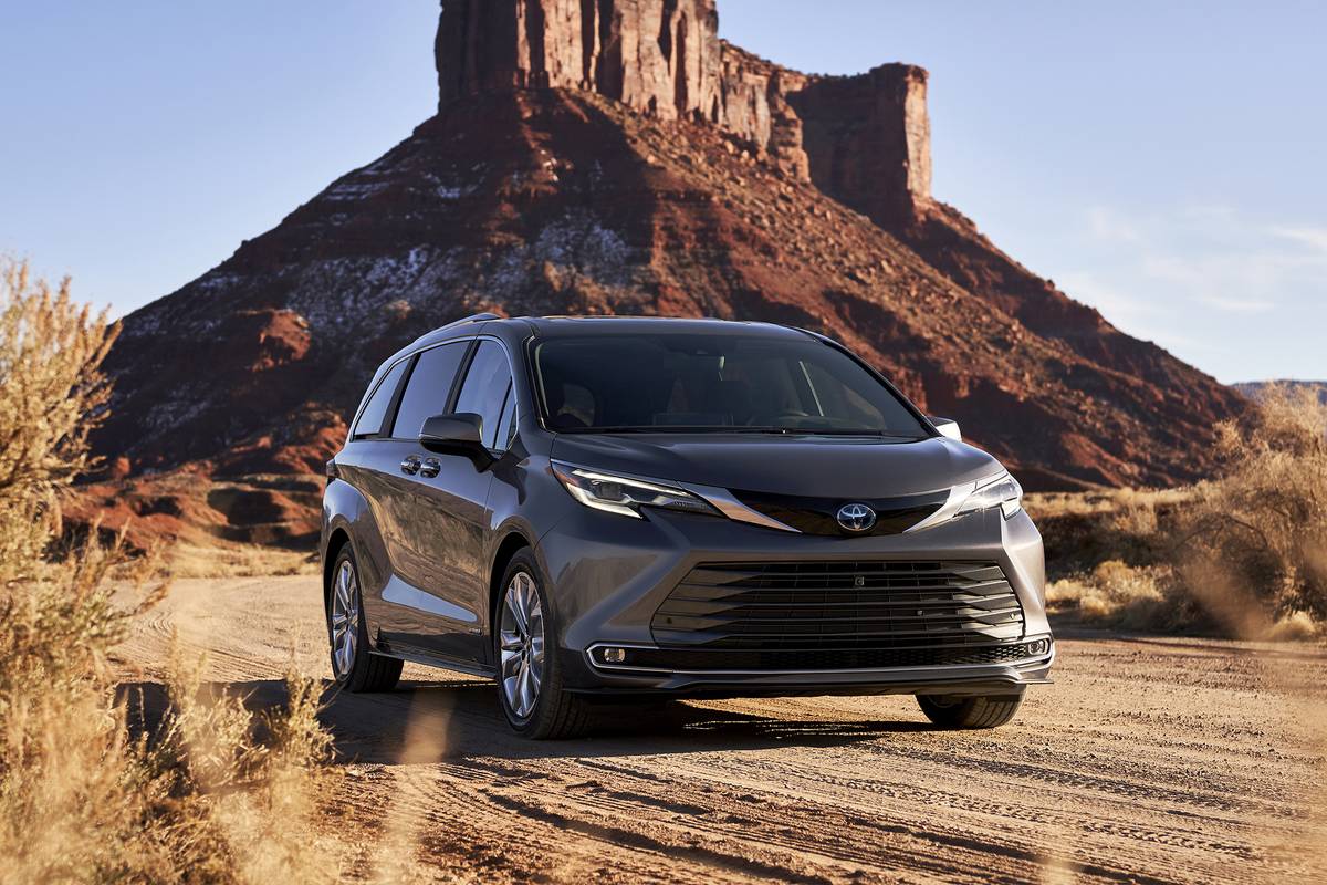 2021 Toyota Sienna: Hybrid Power to the People Mover