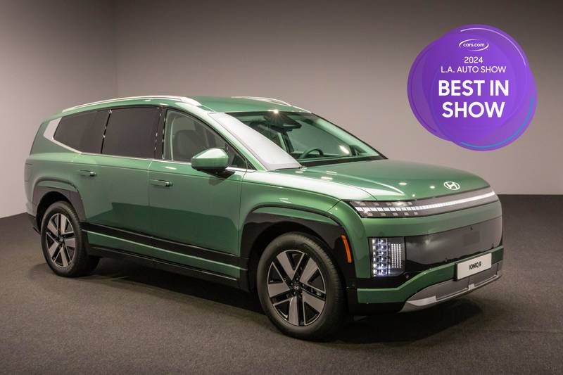 2024-la-auto-show-hyundai-ioniq-9