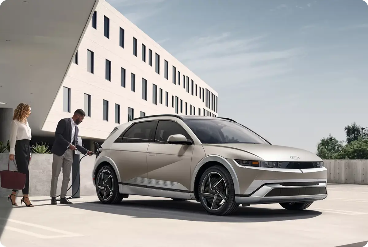 202504 hyundai going electric main img png