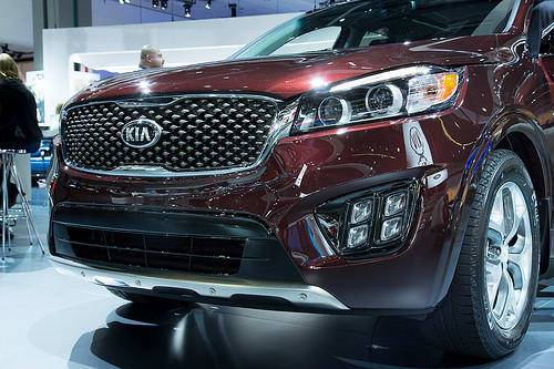 2016 Kia Sorento Photo Gallery (46 Photos) | Cars.com