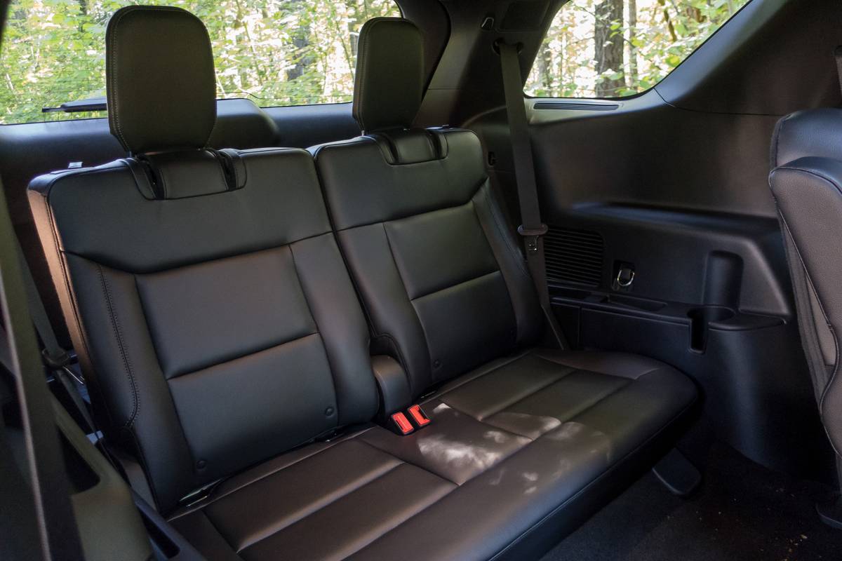 21 ford explorer hybrid limited 2020 interior  third row jpg