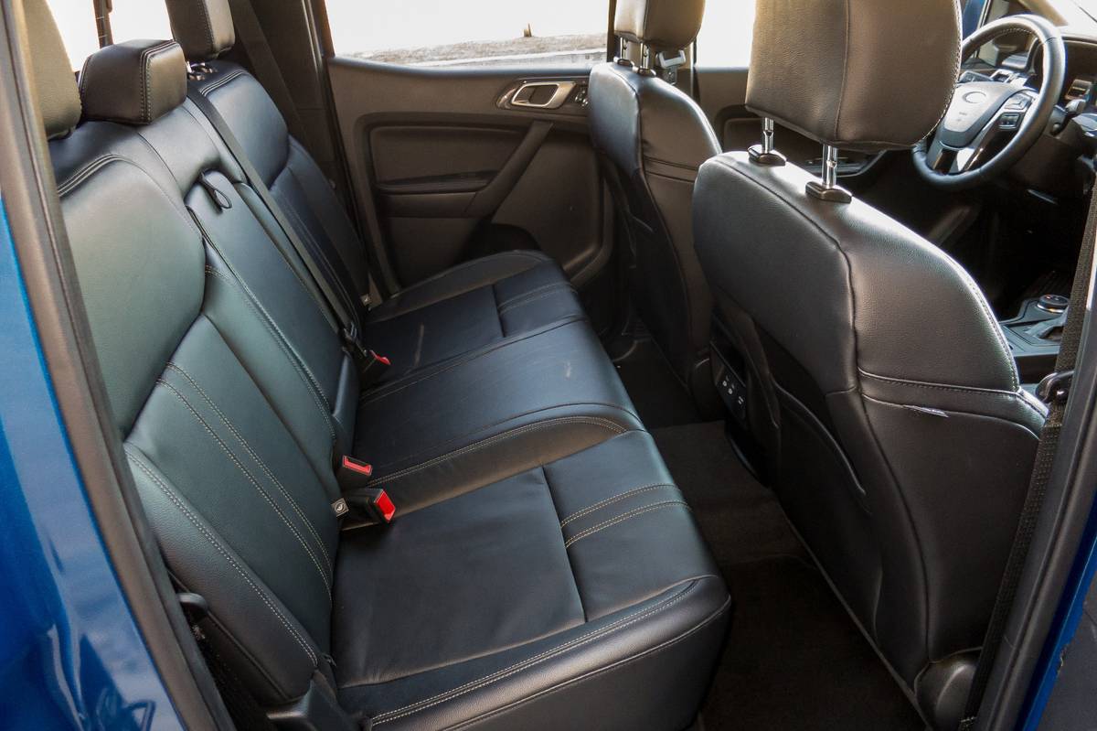 21 ford ranger lariat 2019 interior  second row jpg