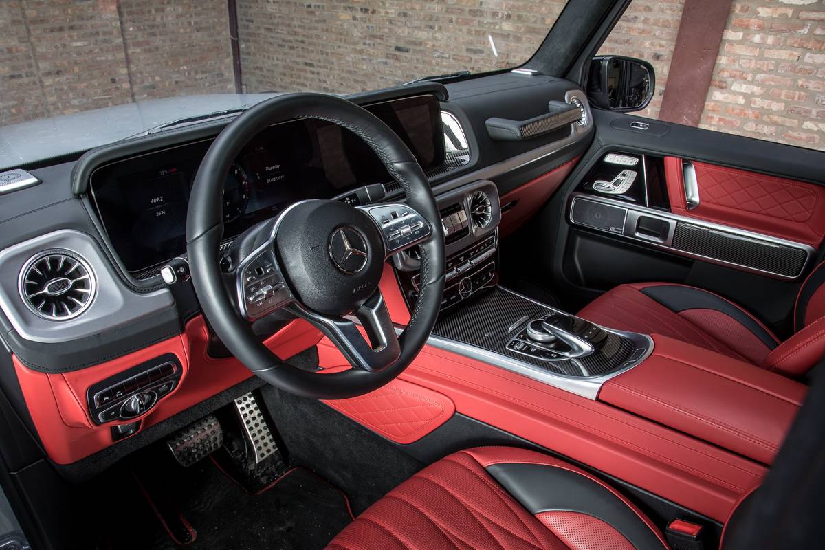 21 mercedes benz g 550 2019 black  front row  interior  red  two tone jpg