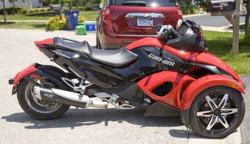 Old And New Motorcycle Riders Weigh In On Can Am Spyder News Cars Com