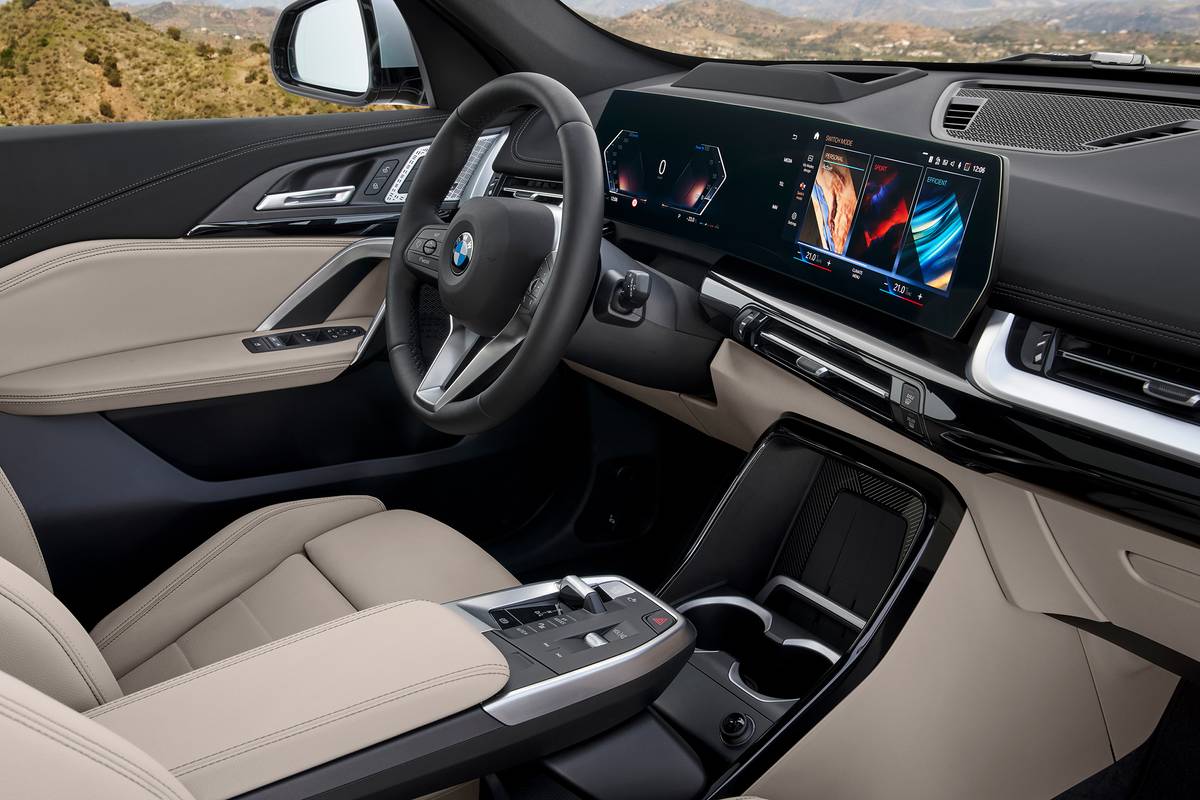 2023 BMW X1 | Manufacturer image
