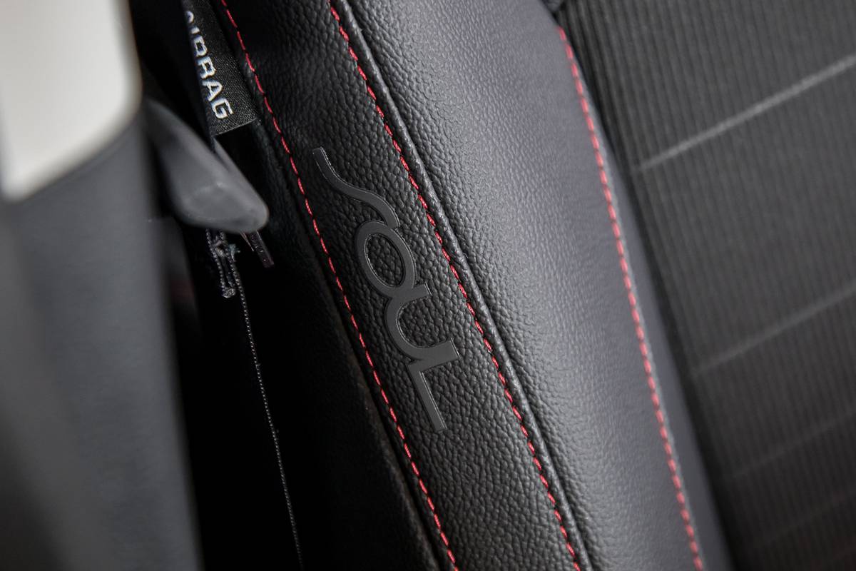 30 kia soul 2020 badge  detail  interior  seat  upholstery jpg