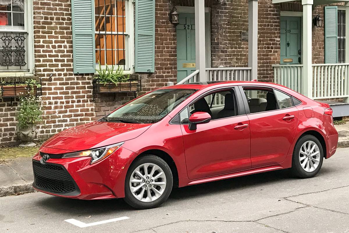 2020 Toyota Corolla Specs, Price, MPG & Reviews | Cars.com