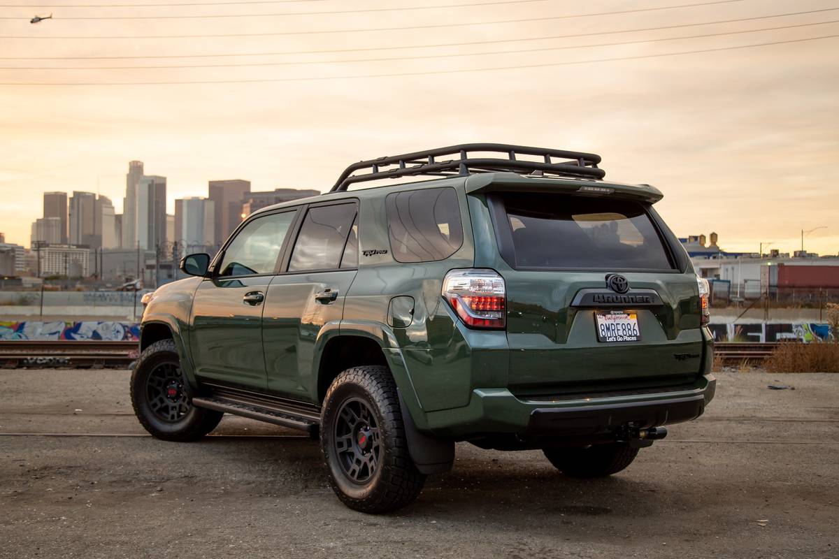 Toyota 4runner 2020 Green