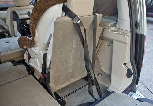 2011 Land Rover LR4 Car Seat Check Cars