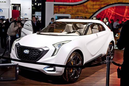 Hyundai Curb Concept at the 2011 Detroit Auto Show | Cars.com