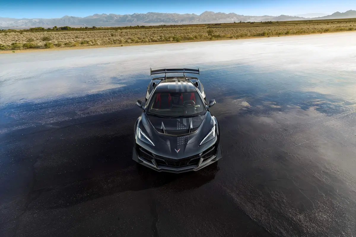 Chevy Stars Steel Corvette 2026 exterior oem 02 jpg