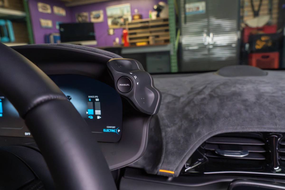 McLaren Artura Spider 2025 30 interior powertrain mode selector jpg
