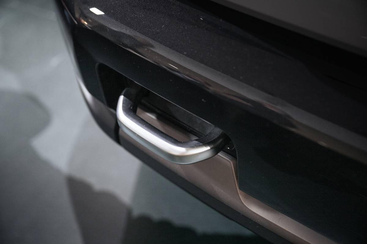 Rivian R2 exterior detail bl 13 jpg