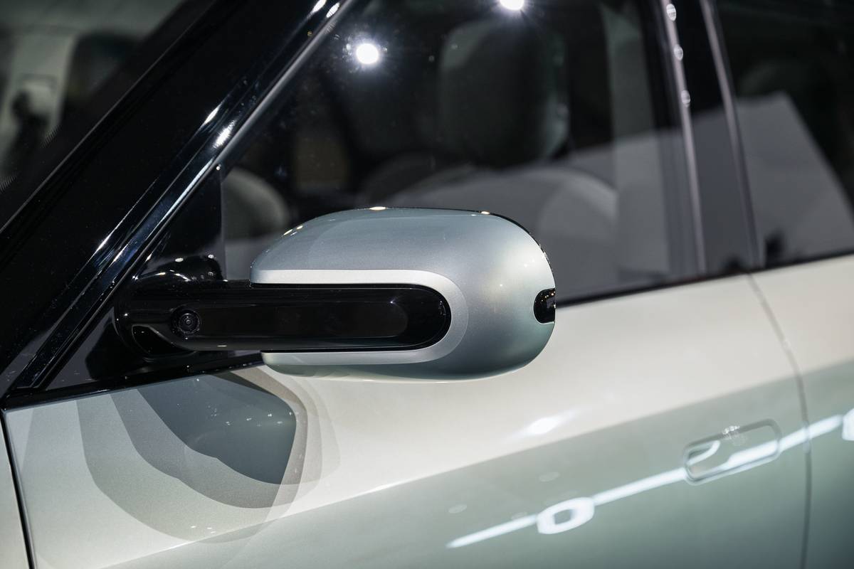 Rivian R3 exterior mirror bl 12 jpg