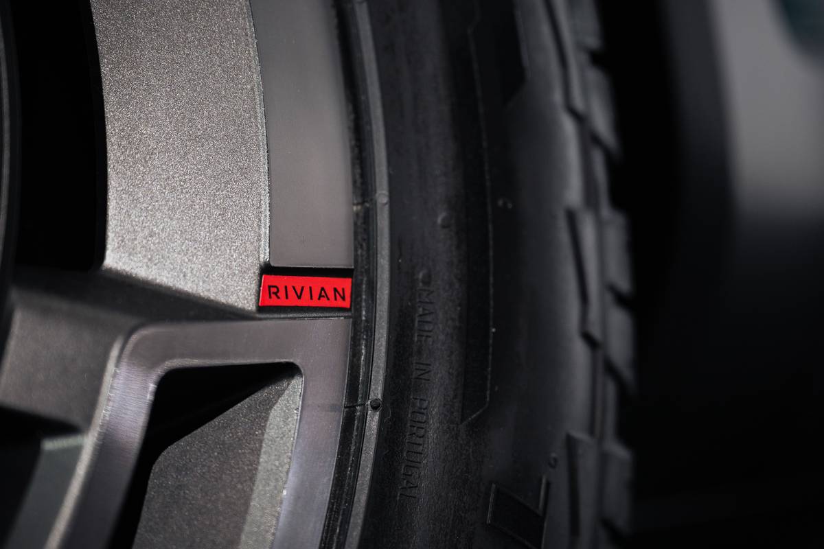 Rivian R3X exterior detail bl 08 jpg
