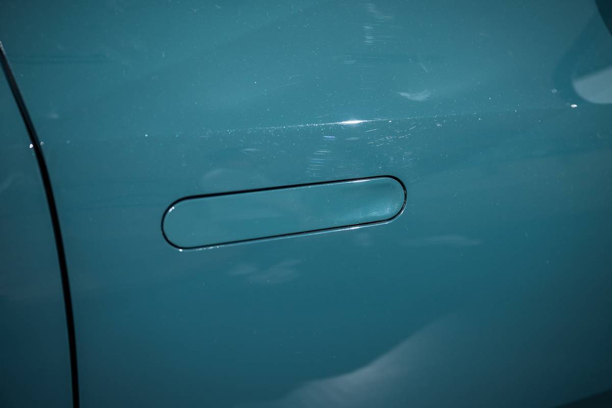 Rivian R3X exterior detail bl 18 jpg