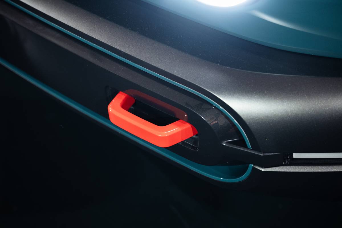 Rivian R3X exterior tow hook bl 12 jpg