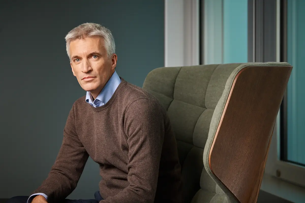 THartmann formal 2 web jpg