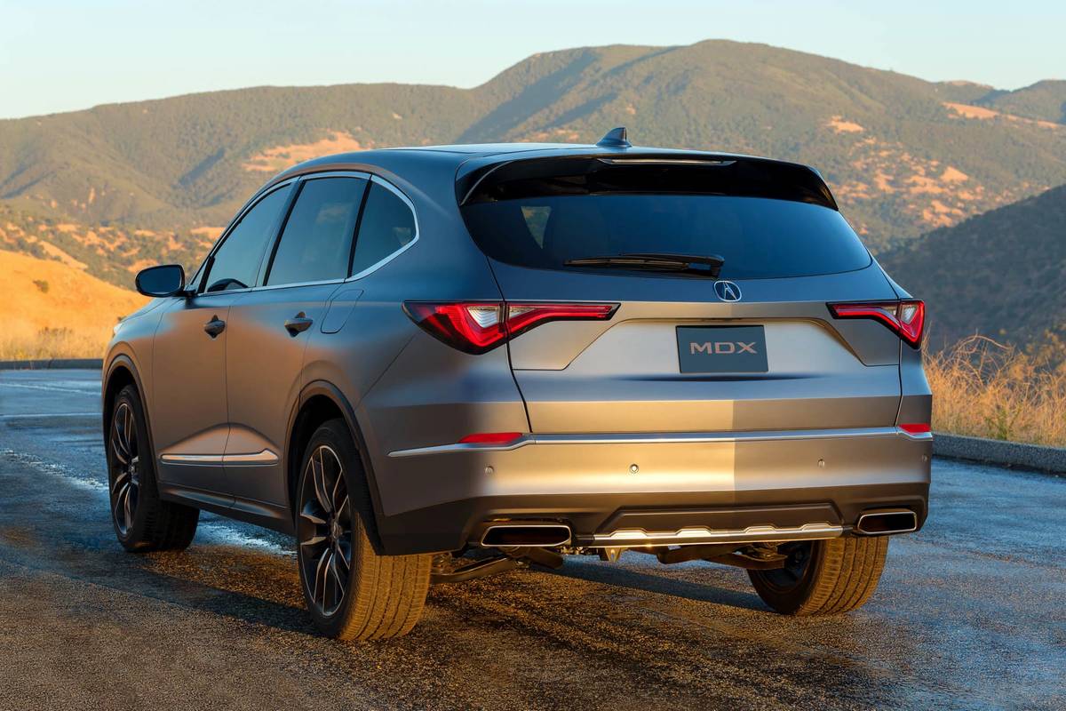 acura mdx prototype oem 07 angle  dynamic  exterior  rear jpg