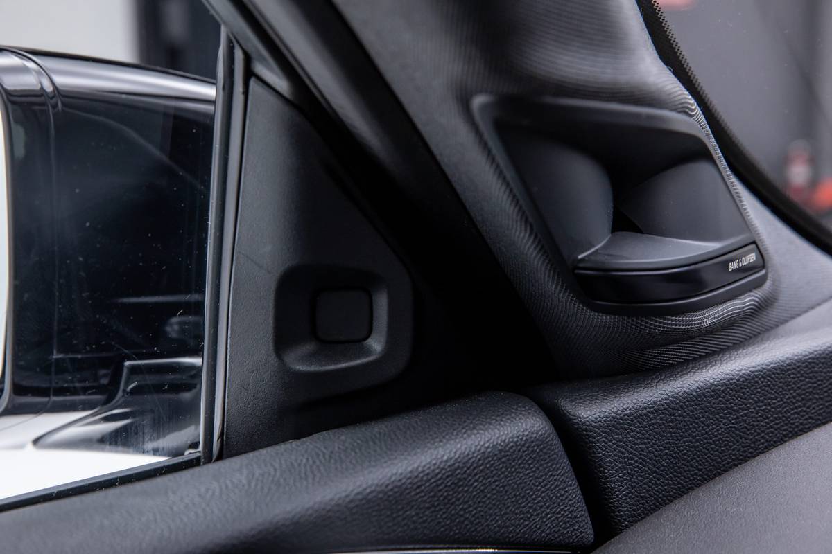 acura mdx type s 2025 26 interior audio scaled jpg