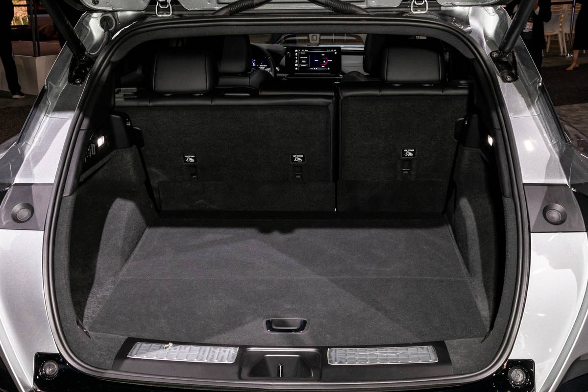acura zdx a spec 2024 23 interior cargo jpg