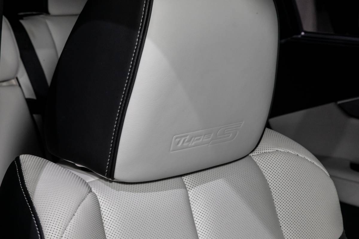 acura zdx type s 2024 15 interior front row seat jpg