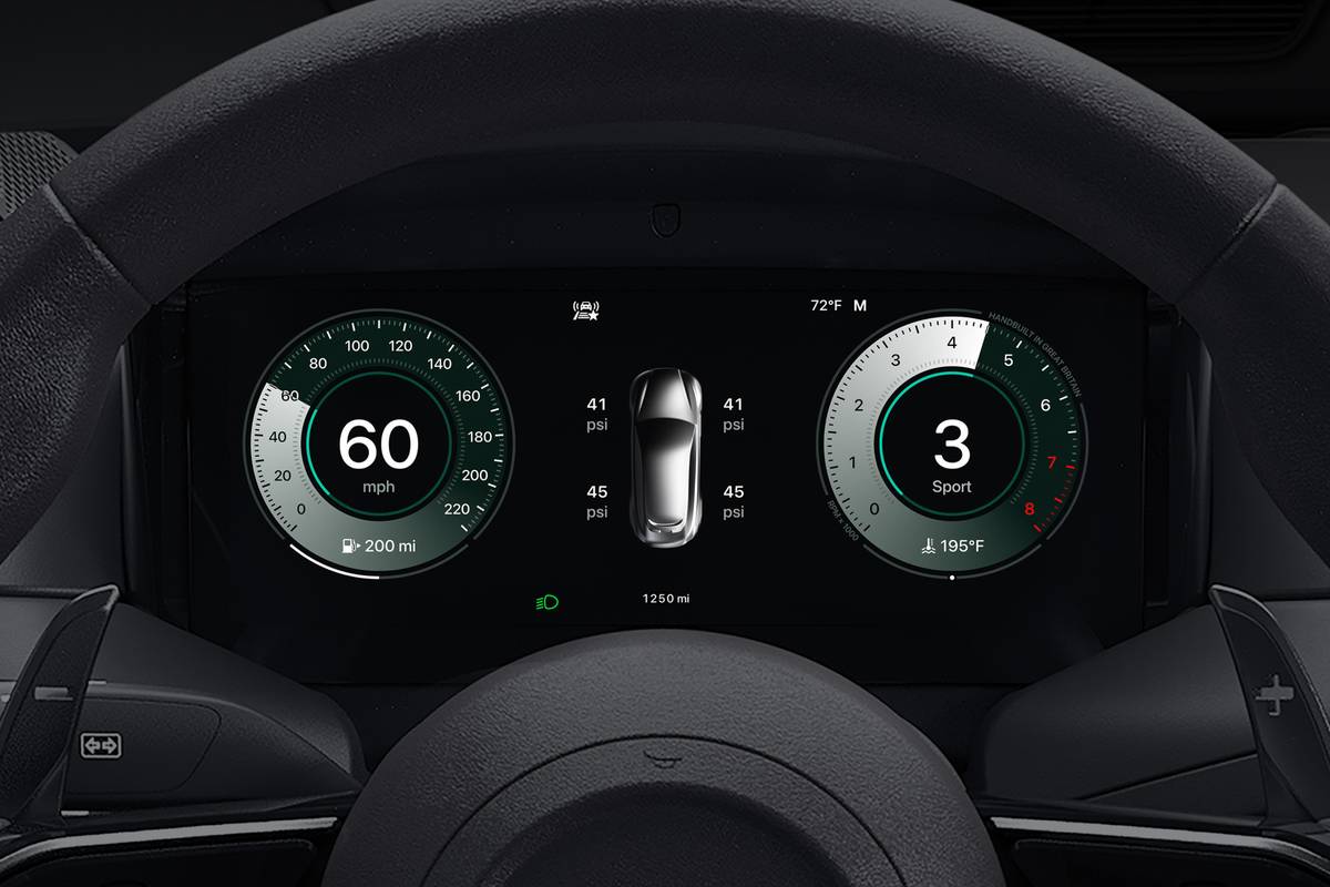 apple carplay ultra 2025 interior oem 06 jpg