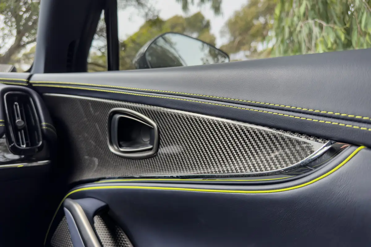 aston martin dbx s 2026 30 interior door 1 jpg