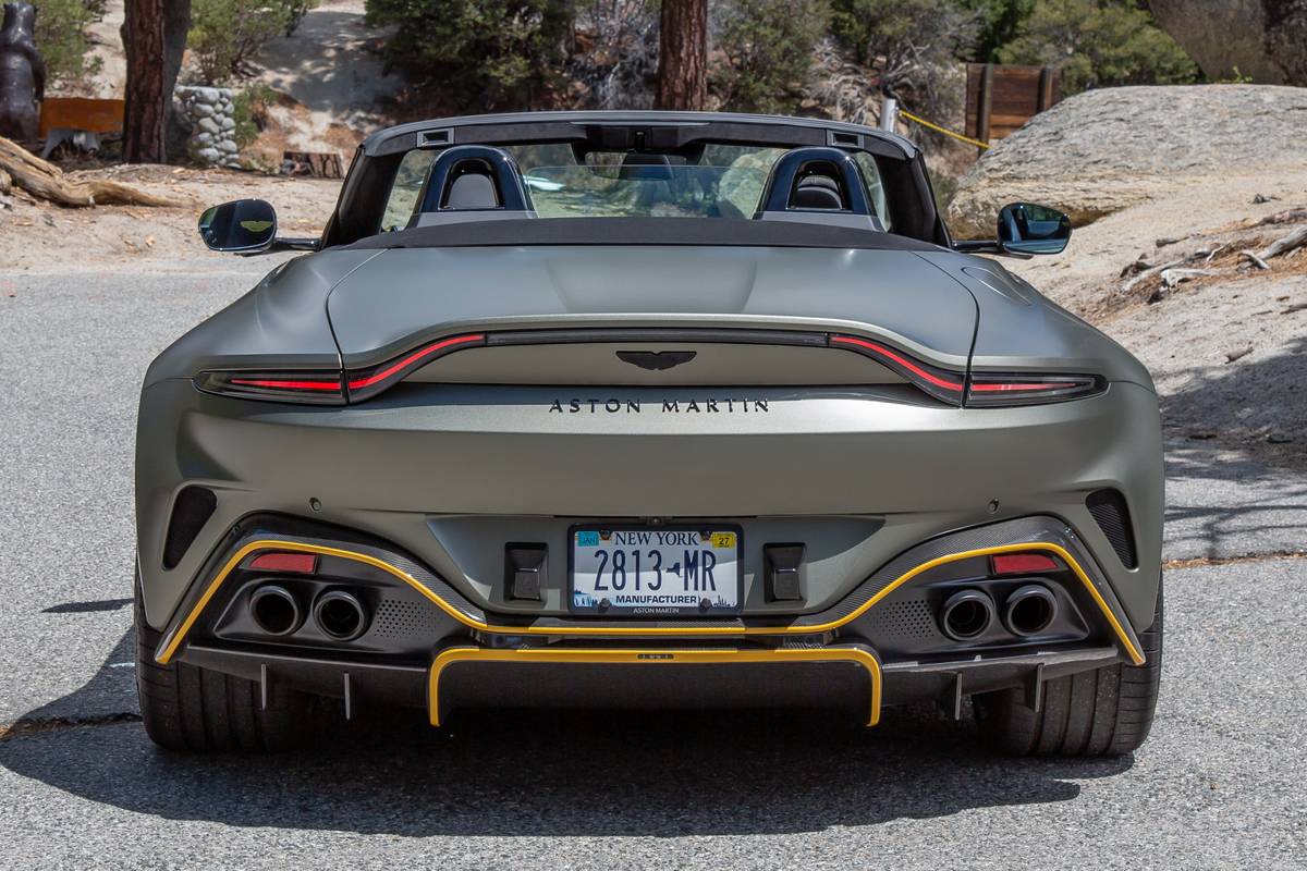 aston martin vantage roadster 2026 11 exterior rear jpg