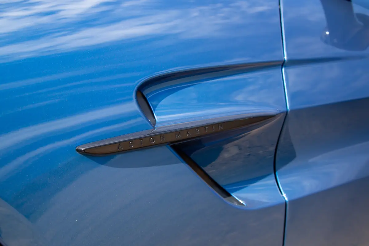 aston martin vantage s 2026 08 exterior profile detail scaled jpg