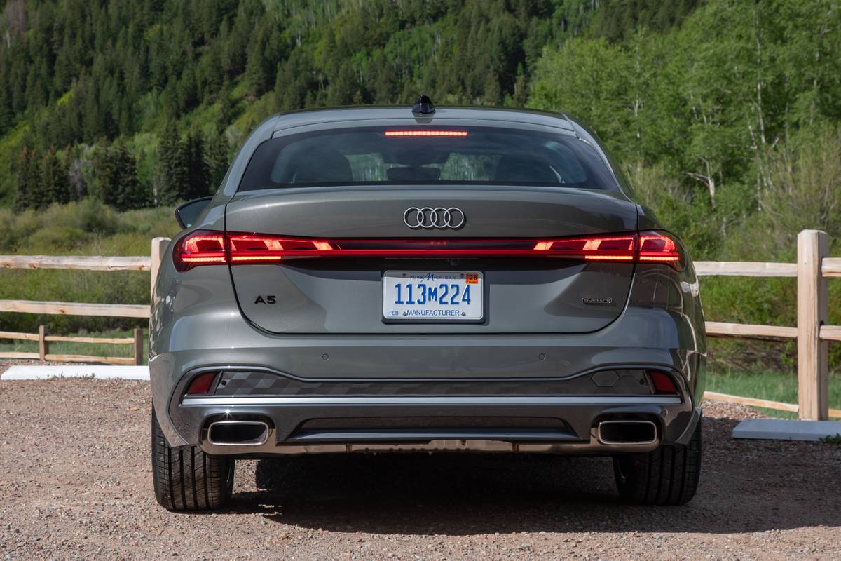 audi a5 2025 10 exterior rear jpg