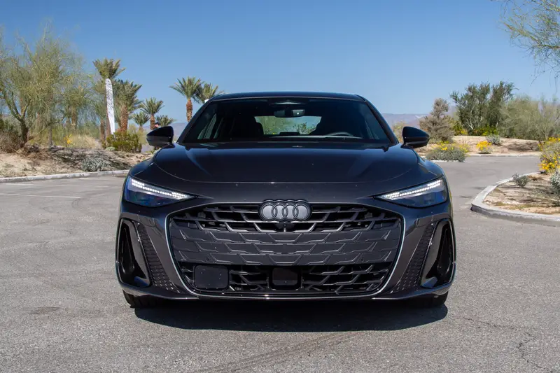 audi-a6-2026-02-exterior-front