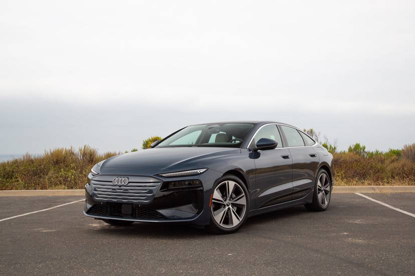 audi-a6-e-Tron-2026-01-exterior-front-angle