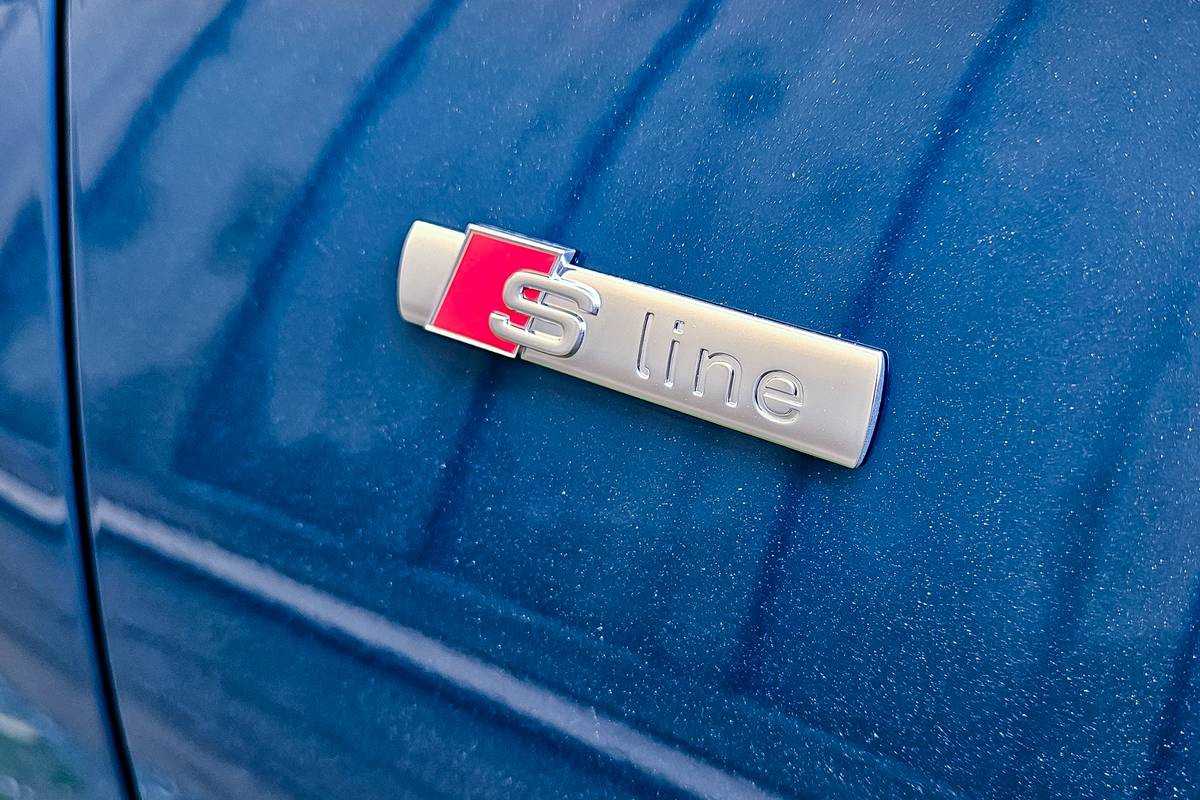 audi q3 2026 07 exterior profile badge jpg