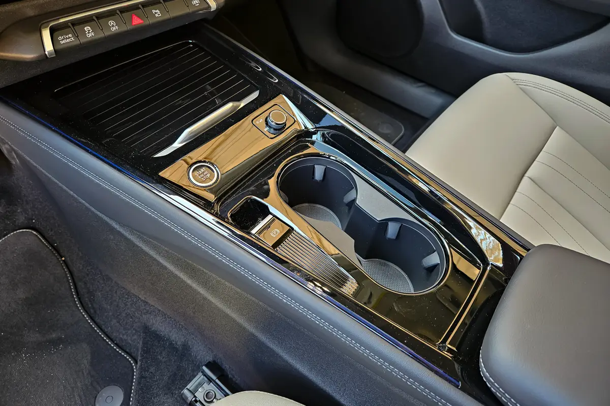 audi q3 2026 26 interior center console jpg