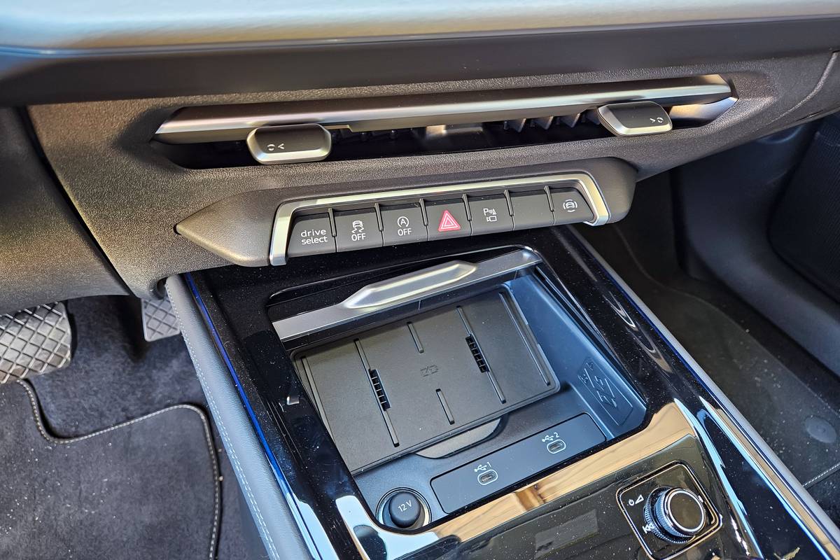 audi q3 2026 27 interior center console controls jpg