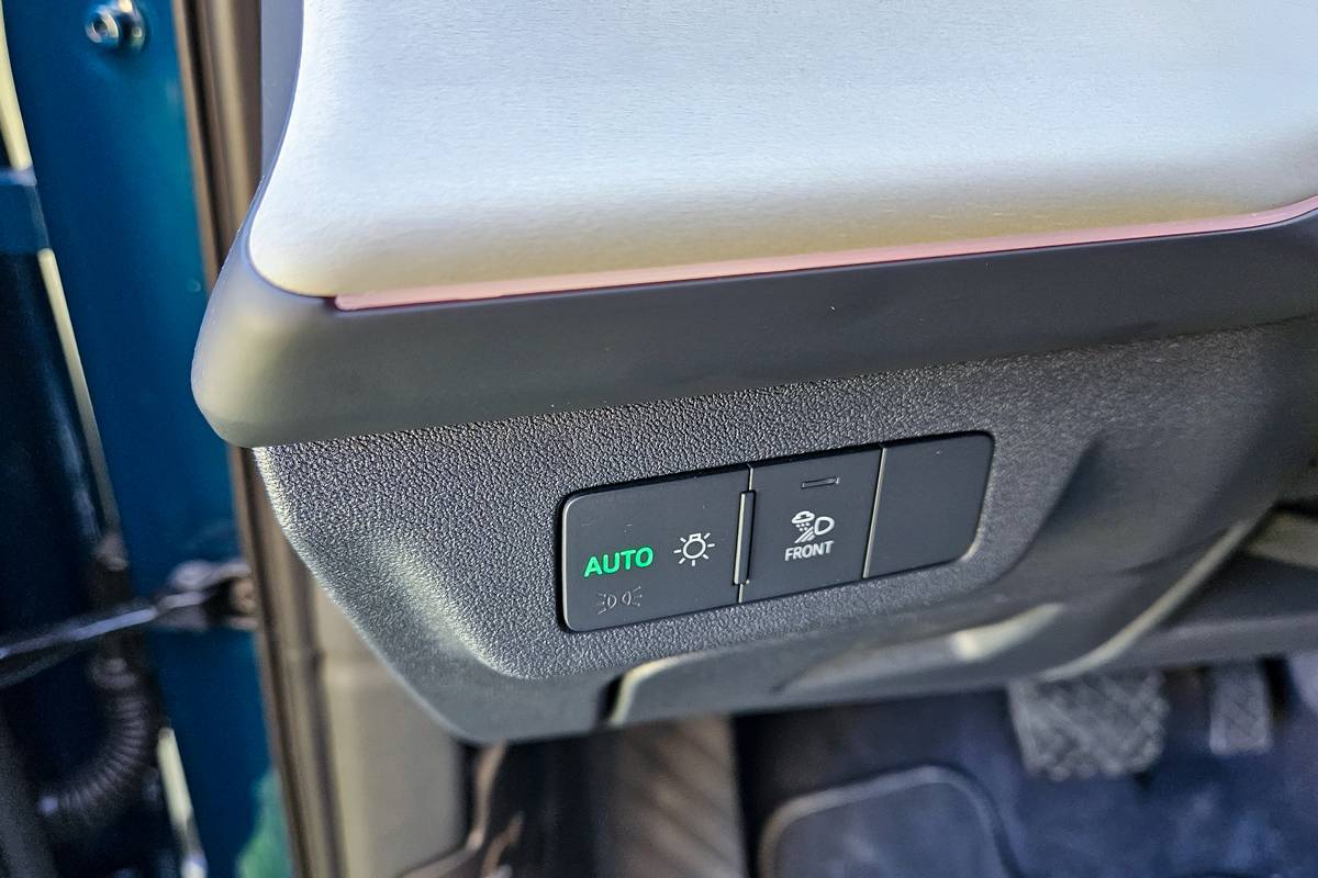 audi q3 2026 32 interior dashboard controls jpg