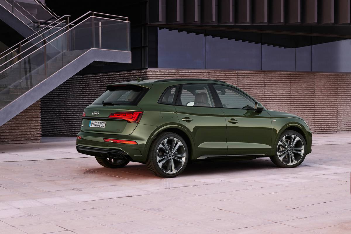 2021 Audi Q5 | Manufacturer image