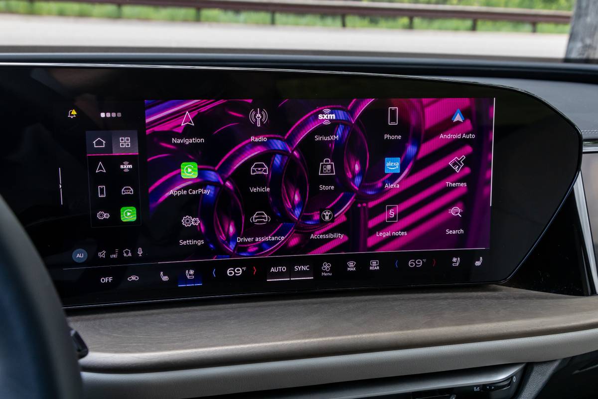 audi q5 2025 33 interior center stack display jpg