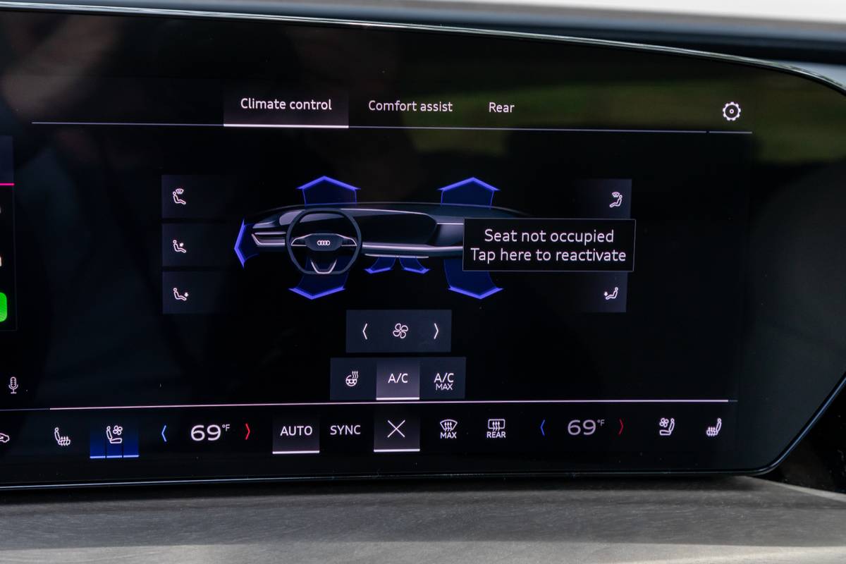 audi q5 2025 37 interior climate control jpg